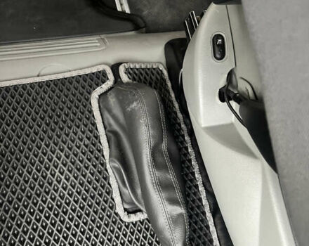 Черный Опель Виваро, объемом двигателя 2 л и пробегом 223 тыс. км за 16500 $, фото 23 на Automoto.ua