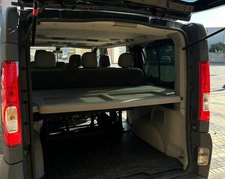 Опель Віваро 2014 у Измаиле на Automoto.ua Чорний Опель Віваро, об'ємом двигуна 2 л та пробігом 262 тис. км за 16500 $, фото 11 на Automoto.ua