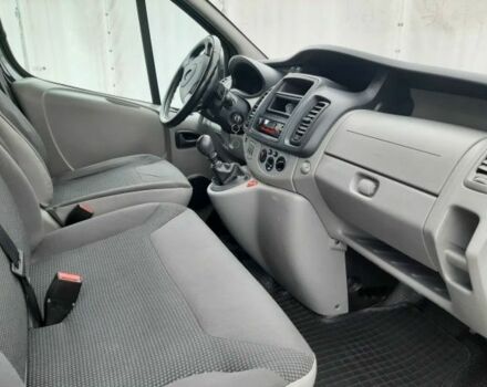 Черный Опель Виваро, объемом двигателя 2 л и пробегом 288 тыс. км за 7000 $, фото 12 на Automoto.ua