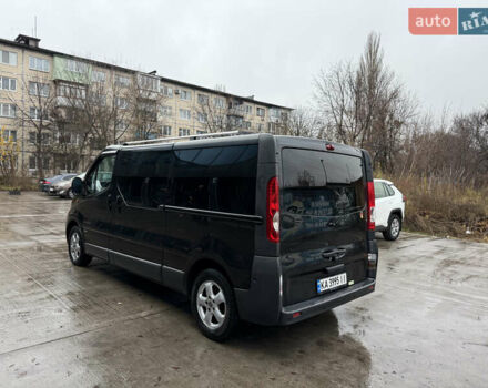 Черный Опель Виваро, объемом двигателя 2 л и пробегом 340 тыс. км за 15500 $, фото 4 на Automoto.ua