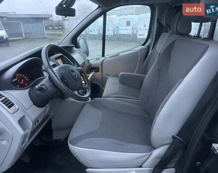 Черный Опель Виваро, объемом двигателя 2 л и пробегом 201 тыс. км за 14700 $, фото 7 на Automoto.ua