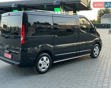 Черный Опель Виваро, объемом двигателя 2 л и пробегом 214 тыс. км за 14700 $, фото 3 на Automoto.ua