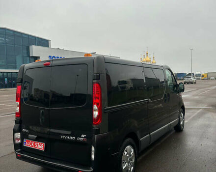 Чорний Опель Віваро, об'ємом двигуна 2 л та пробігом 238 тис. км за 15900 $, фото 5 на Automoto.ua