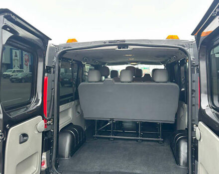 Чорний Опель Віваро, об'ємом двигуна 2 л та пробігом 238 тис. км за 15900 $, фото 16 на Automoto.ua