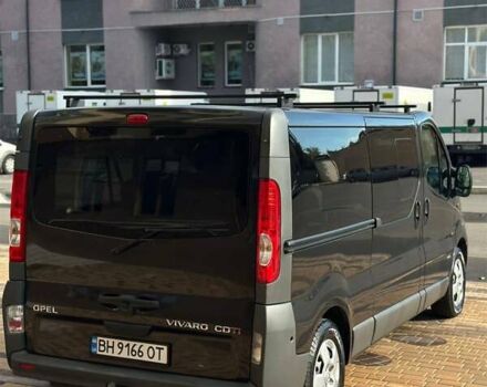Опель Віваро 2014 у Измаиле на Automoto.ua Чорний Опель Віваро, об'ємом двигуна 2 л та пробігом 262 тис. км за 16500 $, фото 10 на Automoto.ua