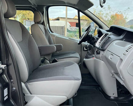 Черный Опель Виваро, объемом двигателя 2 л и пробегом 203 тыс. км за 15950 $, фото 22 на Automoto.ua