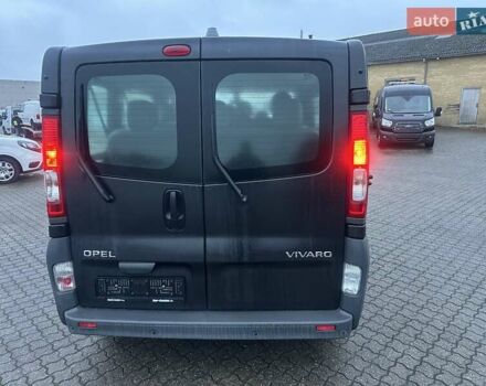Черный Опель Виваро, объемом двигателя 2 л и пробегом 201 тыс. км за 14700 $, фото 5 на Automoto.ua