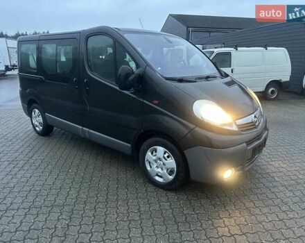 Черный Опель Виваро, объемом двигателя 2 л и пробегом 201 тыс. км за 14700 $, фото 11 на Automoto.ua