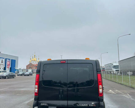 Чорний Опель Віваро, об'ємом двигуна 2 л та пробігом 238 тис. км за 15900 $, фото 7 на Automoto.ua