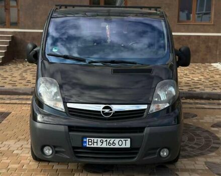 Опель Віваро 2014 у Измаиле на Automoto.ua Чорний Опель Віваро, об'ємом двигуна 2 л та пробігом 262 тис. км за 16500 $, фото 2 на Automoto.ua