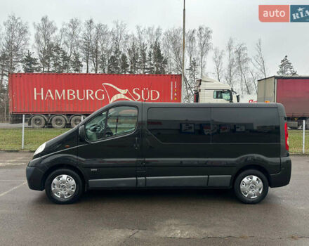 Чорний Опель Віваро, об'ємом двигуна 2 л та пробігом 238 тис. км за 15900 $, фото 3 на Automoto.ua