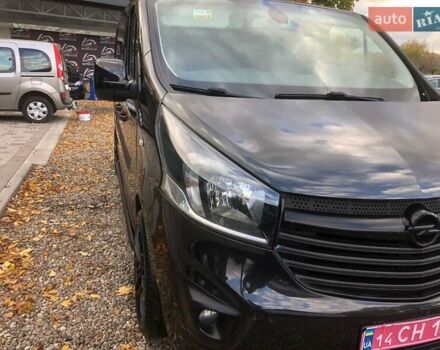 Черный Опель Виваро, объемом двигателя 1.6 л и пробегом 206 тыс. км за 14200 $, фото 33 на Automoto.ua