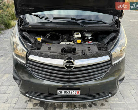 Чорний Опель Віваро, об'ємом двигуна 1.6 л та пробігом 268 тис. км за 14300 $, фото 40 на Automoto.ua