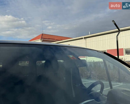Чорний Опель Віваро, об'ємом двигуна 1.6 л та пробігом 268 тис. км за 14300 $, фото 5 на Automoto.ua