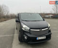 Черный Опель Виваро, объемом двигателя 1.6 л и пробегом 300 тыс. км за 15500 $, фото 6 на Automoto.ua