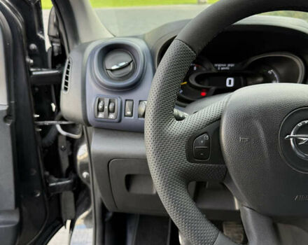 Чорний Опель Віваро, об'ємом двигуна 1.6 л та пробігом 268 тис. км за 14300 $, фото 35 на Automoto.ua