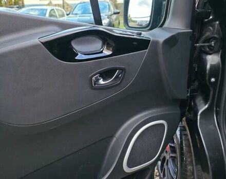 Черный Опель Виваро, объемом двигателя 1.6 л и пробегом 206 тыс. км за 14200 $, фото 9 на Automoto.ua