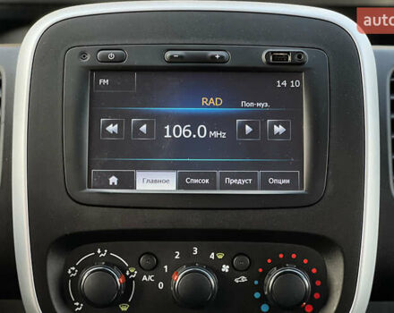 Черный Опель Виваро, объемом двигателя 1.6 л и пробегом 270 тыс. км за 17300 $, фото 12 на Automoto.ua