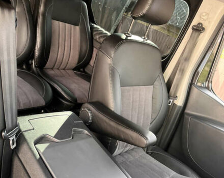 Черный Опель Виваро, объемом двигателя 1.6 л и пробегом 258 тыс. км за 16800 $, фото 8 на Automoto.ua