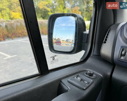 Чорний Опель Віваро, об'ємом двигуна 1.6 л та пробігом 268 тис. км за 14300 $, фото 39 на Automoto.ua