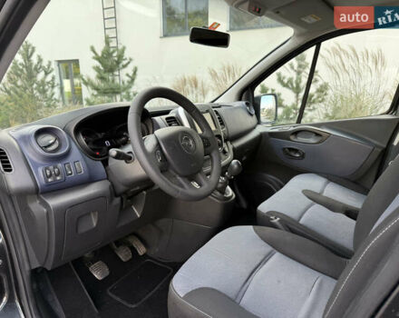 Чорний Опель Віваро, об'ємом двигуна 1.6 л та пробігом 268 тис. км за 14300 $, фото 30 на Automoto.ua