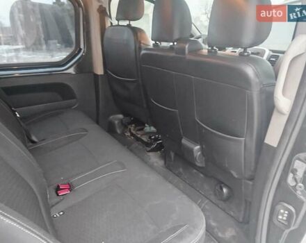 Черный Опель Виваро, объемом двигателя 1.6 л и пробегом 210 тыс. км за 9733 $, фото 10 на Automoto.ua