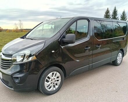 Черный Опель Виваро, объемом двигателя 1.6 л и пробегом 117 тыс. км за 10500 $, фото 1 на Automoto.ua