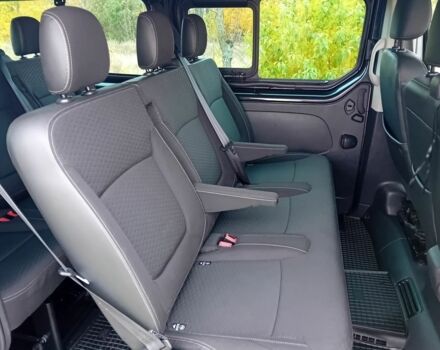 Черный Опель Виваро, объемом двигателя 1.6 л и пробегом 117 тыс. км за 10500 $, фото 22 на Automoto.ua