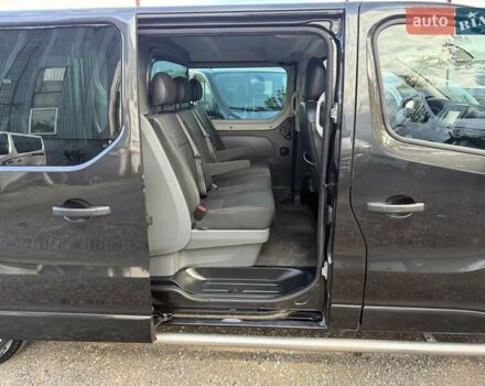 Черный Опель Виваро, объемом двигателя 1.6 л и пробегом 244 тыс. км за 19500 $, фото 42 на Automoto.ua