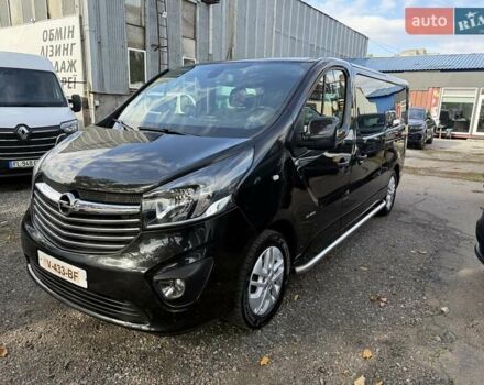 Черный Опель Виваро, объемом двигателя 1.6 л и пробегом 244 тыс. км за 19500 $, фото 63 на Automoto.ua