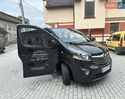 Чорний Опель Віваро, об'ємом двигуна 1.6 л та пробігом 245 тис. км за 15850 $, фото 12 на Automoto.ua