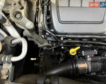 Черный Опель Виваро, объемом двигателя 1.6 л и пробегом 244 тыс. км за 19500 $, фото 61 на Automoto.ua