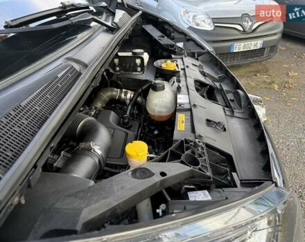 Черный Опель Виваро, объемом двигателя 1.6 л и пробегом 244 тыс. км за 19500 $, фото 56 на Automoto.ua