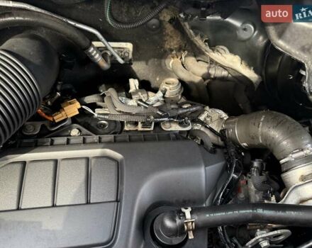 Черный Опель Виваро, объемом двигателя 1.6 л и пробегом 244 тыс. км за 19500 $, фото 60 на Automoto.ua