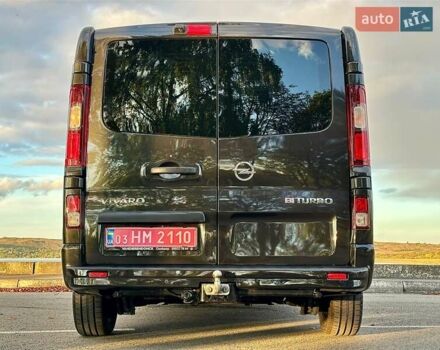 Черный Опель Виваро, объемом двигателя 1.6 л и пробегом 200 тыс. км за 17500 $, фото 24 на Automoto.ua