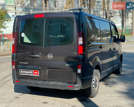 Черный Опель Виваро, объемом двигателя 1.6 л и пробегом 252 тыс. км за 12990 $, фото 8 на Automoto.ua
