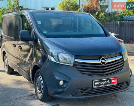 Черный Опель Виваро, объемом двигателя 1.6 л и пробегом 252 тыс. км за 12990 $, фото 2 на Automoto.ua