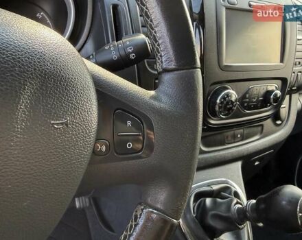 Черный Опель Виваро, объемом двигателя 1.6 л и пробегом 244 тыс. км за 19500 $, фото 18 на Automoto.ua