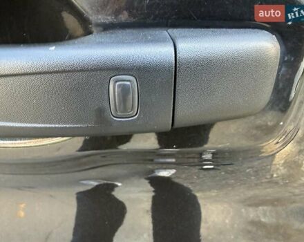 Черный Опель Виваро, объемом двигателя 1.6 л и пробегом 244 тыс. км за 19500 $, фото 44 на Automoto.ua