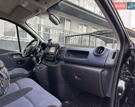 Чорний Опель Віваро, об'ємом двигуна 1.6 л та пробігом 213 тис. км за 16500 $, фото 24 на Automoto.ua