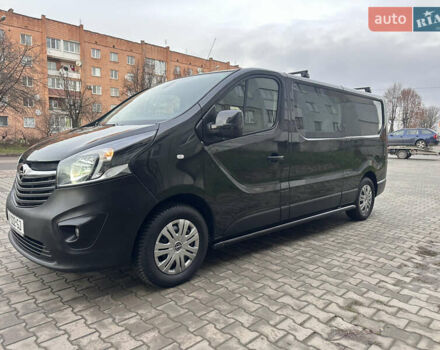 Чорний Опель Віваро, об'ємом двигуна 1.6 л та пробігом 213 тис. км за 16500 $, фото 2 на Automoto.ua