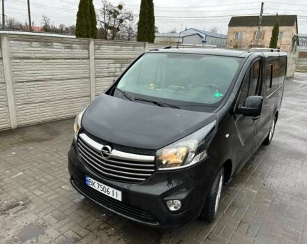 Чорний Опель Віваро, об'ємом двигуна 1.6 л та пробігом 166 тис. км за 16500 $, фото 1 на Automoto.ua