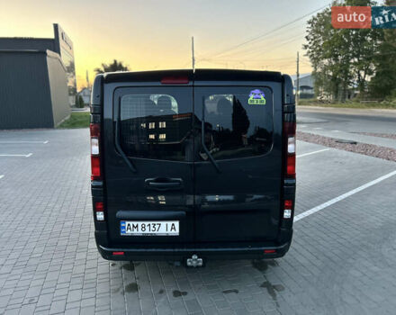 Черный Опель Виваро, объемом двигателя 1.6 л и пробегом 120 тыс. км за 15500 $, фото 5 на Automoto.ua