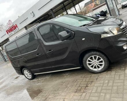 Чорний Опель Віваро, об'ємом двигуна 1.6 л та пробігом 166 тис. км за 16500 $, фото 8 на Automoto.ua