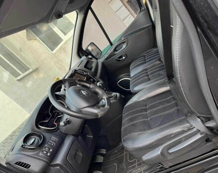 Чорний Опель Віваро, об'ємом двигуна 1.6 л та пробігом 166 тис. км за 16500 $, фото 13 на Automoto.ua