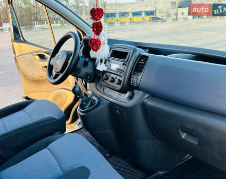 Черный Опель Виваро, объемом двигателя 1.6 л и пробегом 180 тыс. км за 22900 $, фото 25 на Automoto.ua