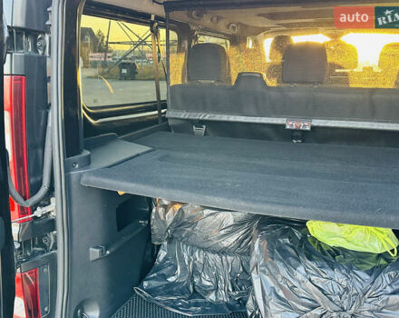 Черный Опель Виваро, объемом двигателя 1.6 л и пробегом 180 тыс. км за 22900 $, фото 33 на Automoto.ua