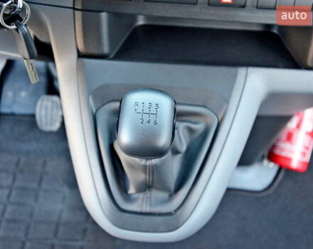 Черный Опель Виваро, объемом двигателя 1.5 л и пробегом 14 тыс. км за 26500 $, фото 28 на Automoto.ua