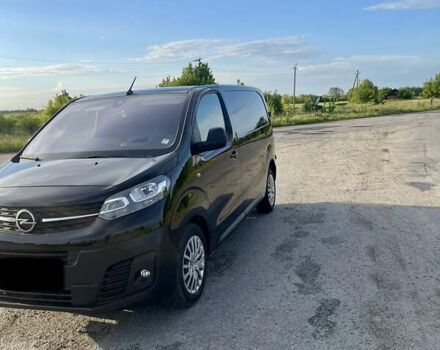 Черный Опель Виваро, объемом двигателя 2 л и пробегом 180 тыс. км за 22700 $, фото 5 на Automoto.ua