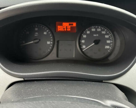 Черный Опель Виваро, объемом двигателя 2 л и пробегом 583 тыс. км за 10500 $, фото 19 на Automoto.ua